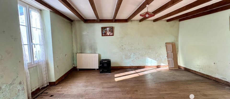 Maison 4 pièces de 95 m² à Reignac (16360)