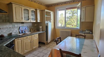 Traditional house 4 rooms of 93 m² in Roullet-Saint-Estèphe (16440)