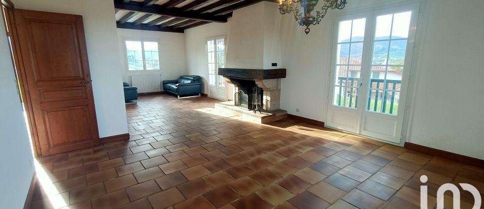 Maison 6 pièces de 160 m² à Urrugne (64122)