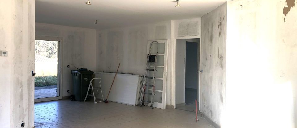 House 6 rooms of 160 m² in Saint-Pierre-du-Mont (40280)