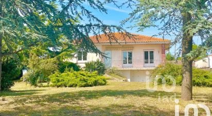 House 4 rooms of 102 m² in Bourcefranc-le-Chapus (17560)