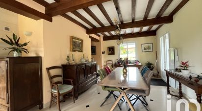 Traditional house 10 rooms of 197 m² in Saint-Estèphe (24360)