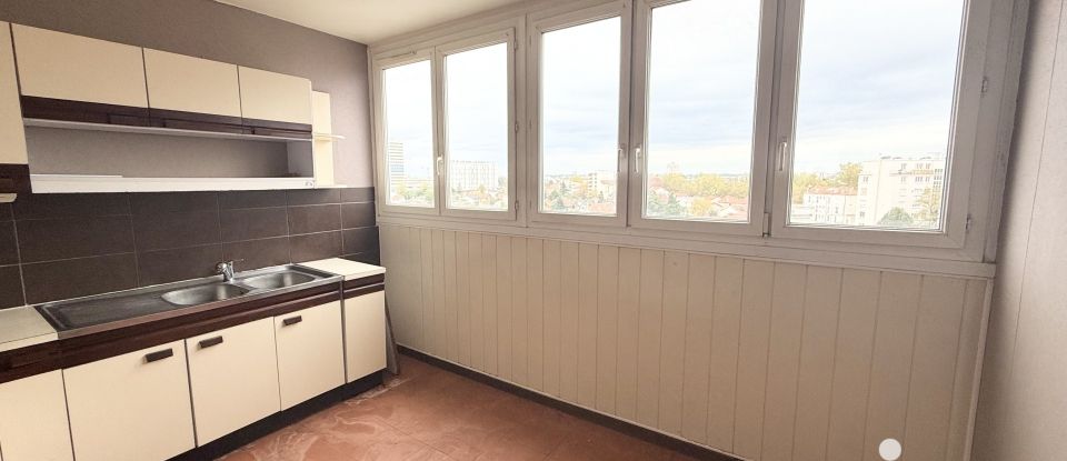 Apartment 4 rooms of 83 m² in Créteil (94000)