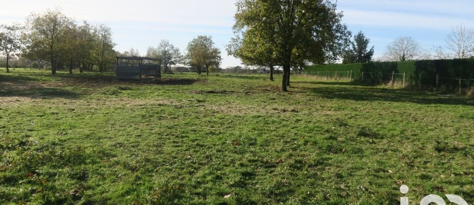 Terrain de 8 182 m² à Montmorillon (86500)