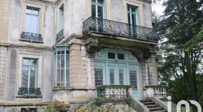 Château 20 pièces de 564 m² à Saint-Étienne (42000)