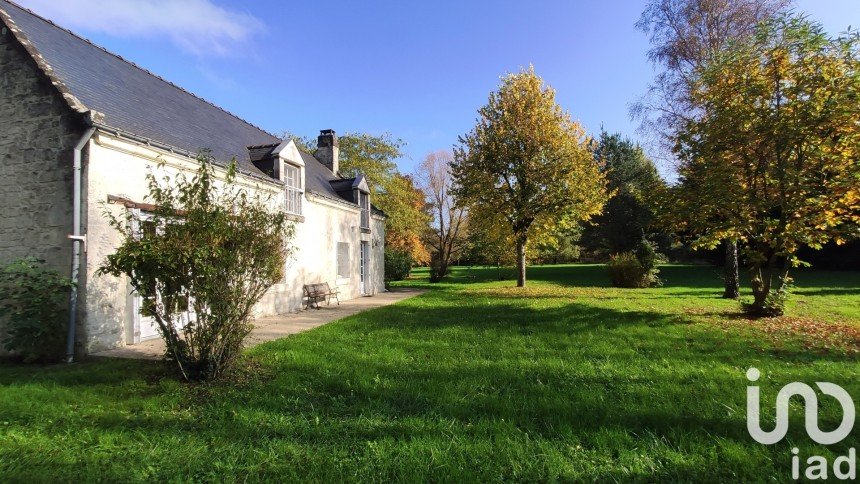 Country house 4 rooms of 127 m² in Huismes (37420)