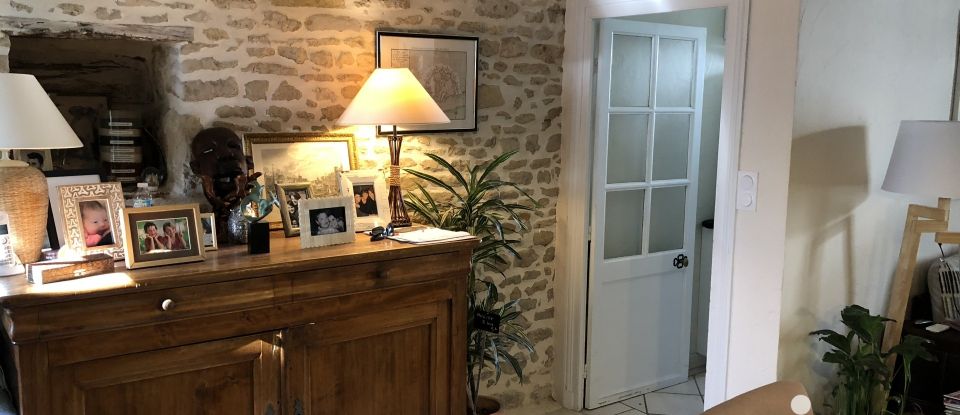 House 4 rooms of 84 m² in Saint-Martin-de-Ré (17410)