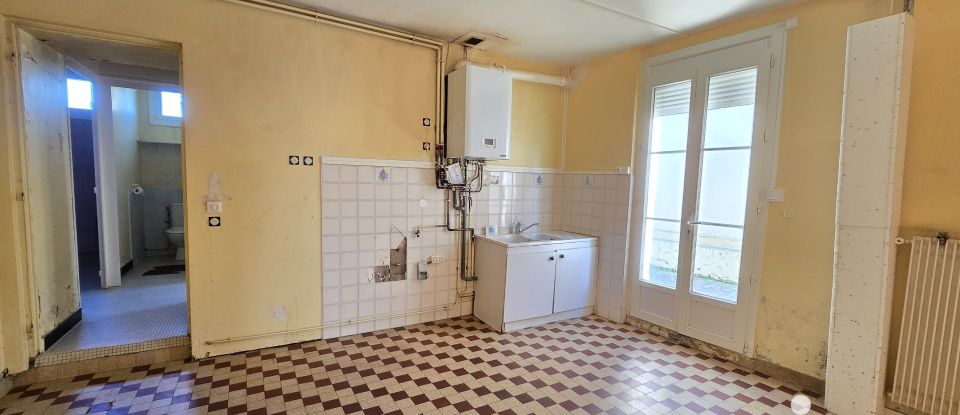 Maison 4 pièces de 88 m² à Yvrac (33370)