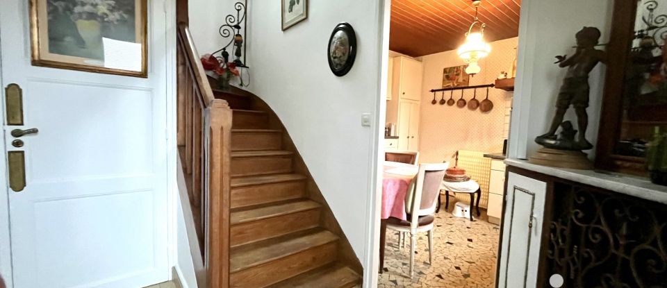 Traditional house 3 rooms of 75 m² in Gentilly (94250)