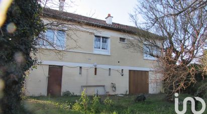 Pavilion 7 rooms of 115 m² in Loudun (86200)