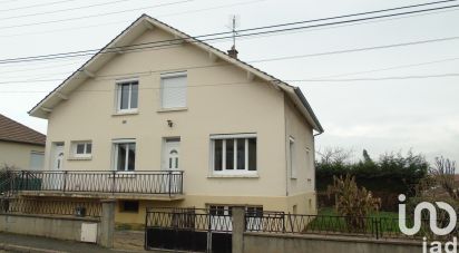 Traditional house 10 rooms of 186 m² in Paray-le-Monial (71600)