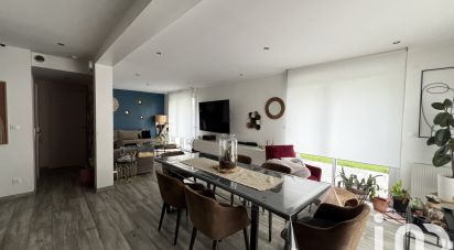 Maison 6 pièces de 138 m² à Guécélard (72230)