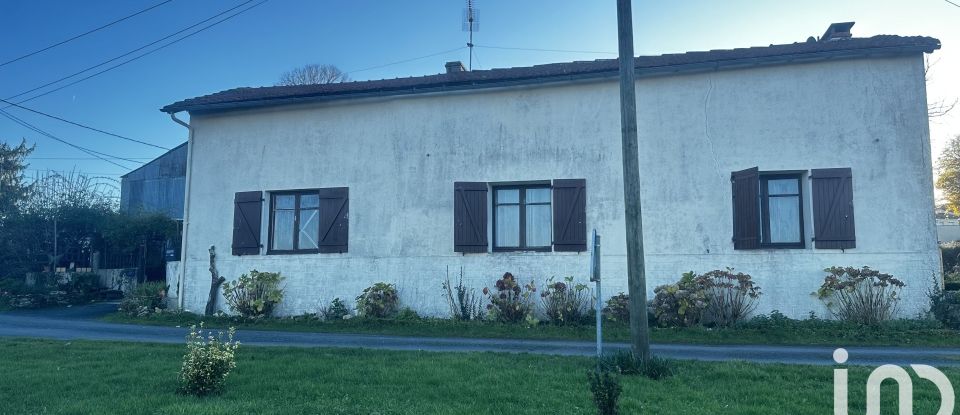 Maison 6 pièces de 170 m² à Polignac (17210)