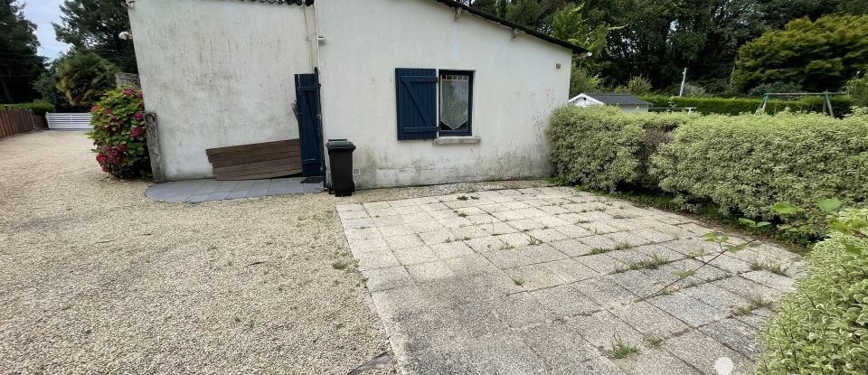 Longère 6 pièces de 123 m² à Plouhinec (56680)