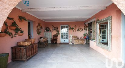 Traditional house 8 rooms of 240 m² in Solliès-Pont (83210)