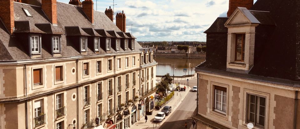 Apartment 3 rooms of 64 m² in Blois (41000)