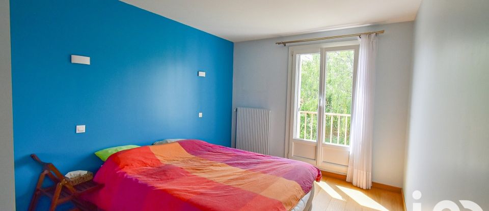 Appartement 4 pièces de 87 m² à Montreuil (93100)