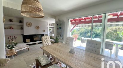 Maison 6 pièces de 184 m² à Saint-Palais (64120)