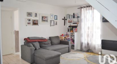 Apartment 3 rooms of 41 m² in Pussay (91740)