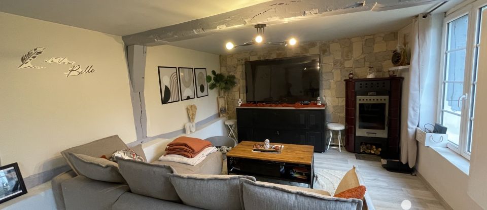 House 6 rooms of 124 m² in Arelaune-en-Seine (76940)