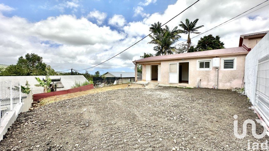 Maison traditionnelle 3 pièces de 68 m² à Le Tampon (97430)