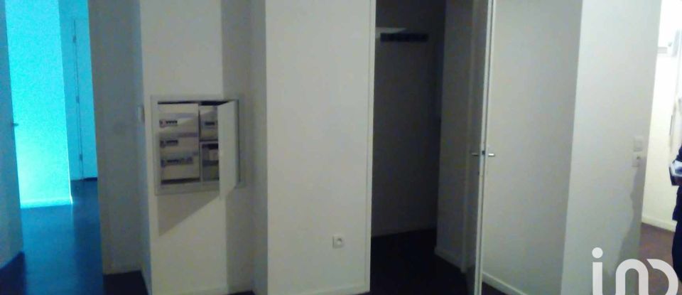 Apartment 3 rooms of 62 m² in Douai (59500)