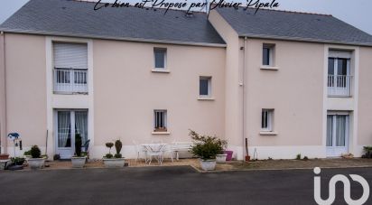 Building in Les Ponts-de-Cé (49130) of 202 m²