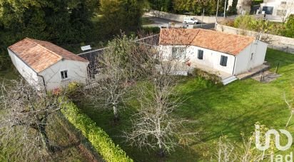 Traditional house 5 rooms of 102 m² in Vars (16330)