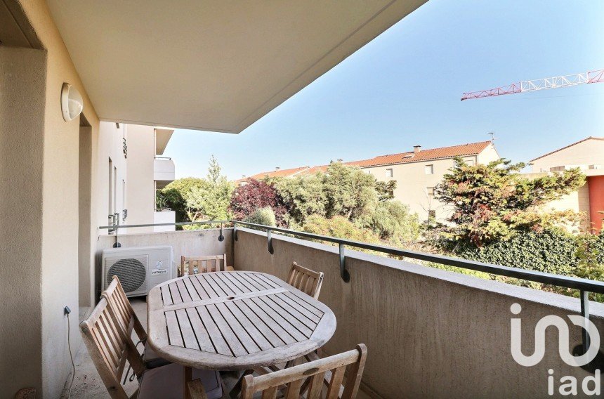 Apartment 3 rooms of 67 m² in Marseille (13013)