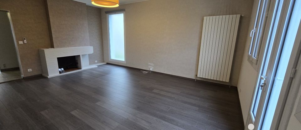 Maison traditionnelle 5 pièces de 163 m² à Castres (81100)