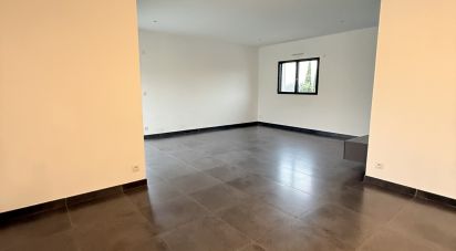 Maison 6 pièces de 147 m² à La Tour-de-Salvagny (69890)