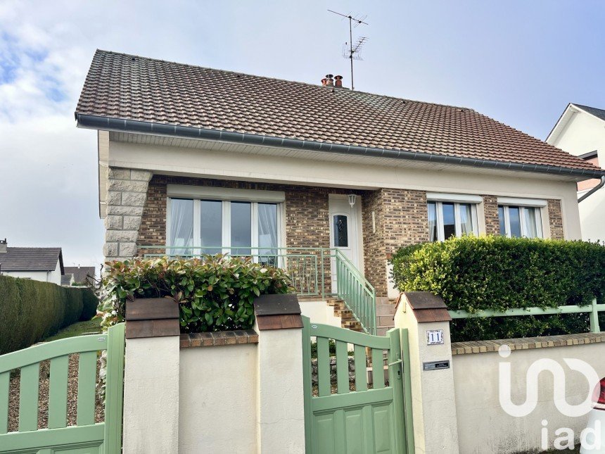 Maison traditionnelle 5 pièces de 105 m² à Beauvais (60000)