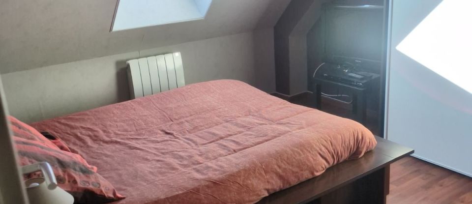 Maison 5 pièces de 82 m² à Ploumagoar (22970)