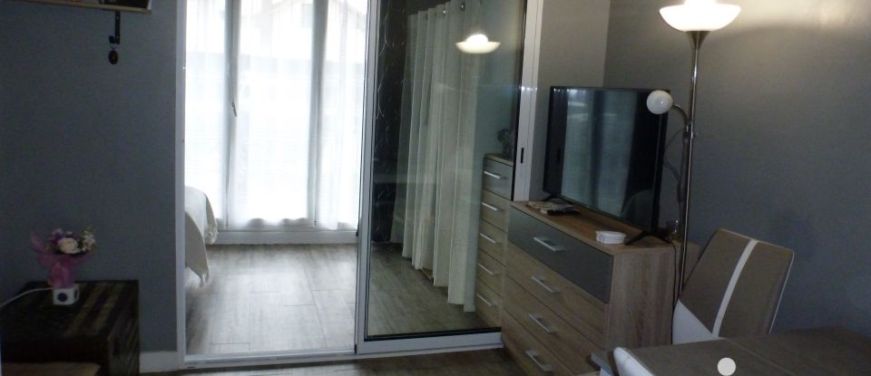 Apartment 2 rooms of 38 m² in Thiais (94320)