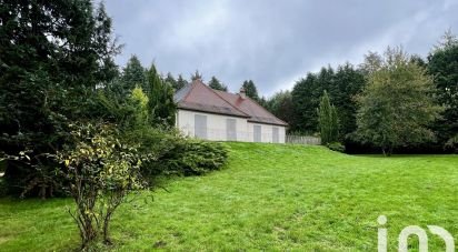 Pavillon 6 pièces de 111 m² à Saint-Silvain-Bas-le-Roc (23600)