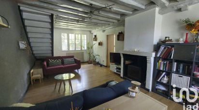 House 4 rooms of 77 m² in Fontenay-lès-Briis (91640)