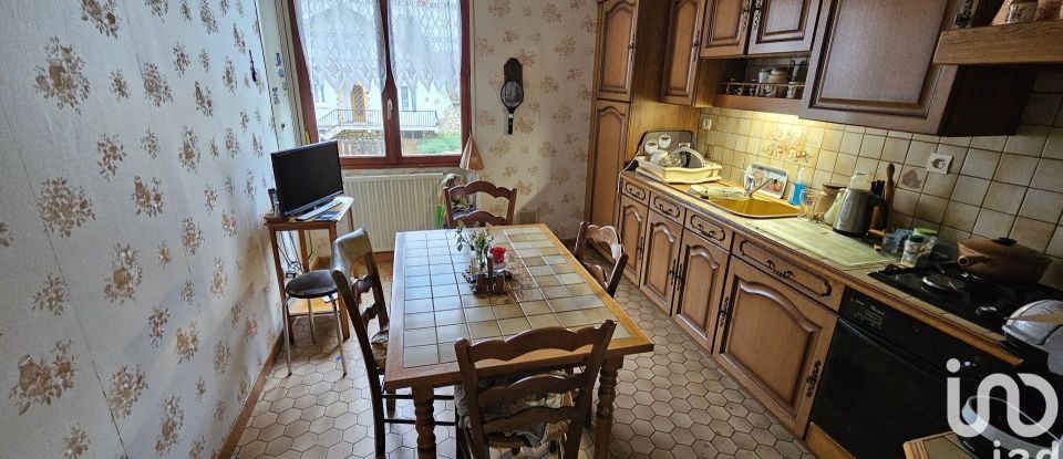 House 4 rooms of 80 m² in Maurecourt (78780)