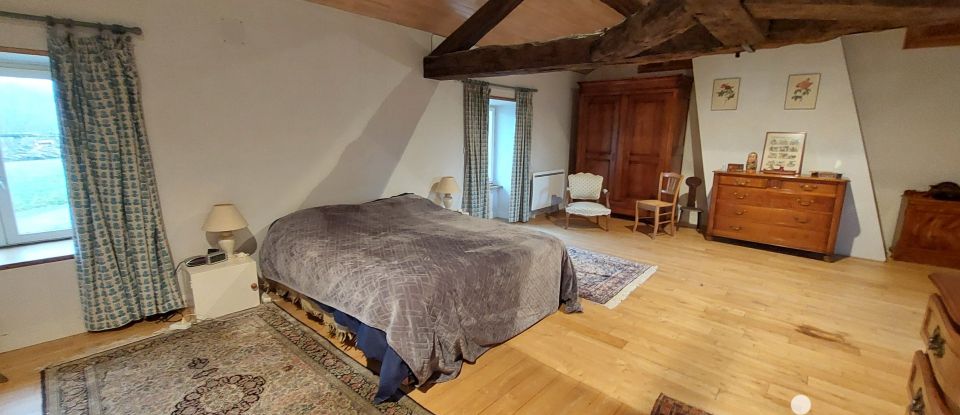 Farm 5 rooms of 191 m² in Champagnac-la-Rivière (87150)