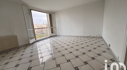 Apartment 4 rooms of 78 m² in Plaisir (78370)