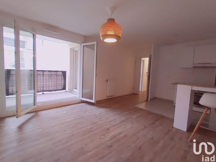 Apartment 2 rooms of 45 m² in Villiers-sur-Marne (94350)