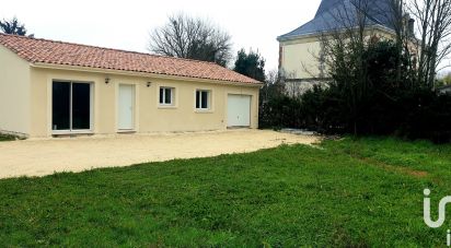 Maison 4 pièces de 85 m² à Les Églisottes-et-Chalaures (33230)