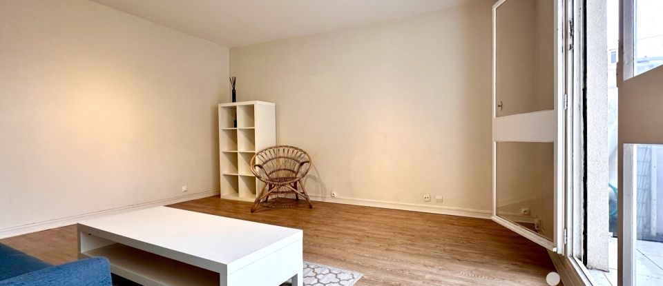 Appartement 2 pièces de 53 m² à Paris (75019)