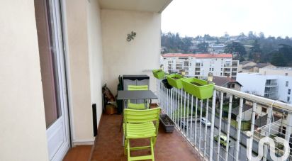 Apartment 3 rooms of 68 m² in Vienne (38200)