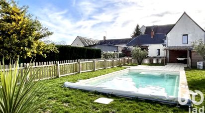 Longere 7 rooms of 222 m² in Loire-Authion (49250)