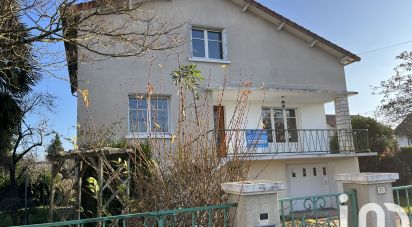 Maison 6 pièces de 151 m² à Naintré (86530)