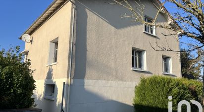 Maison 6 pièces de 151 m² à Naintré (86530)