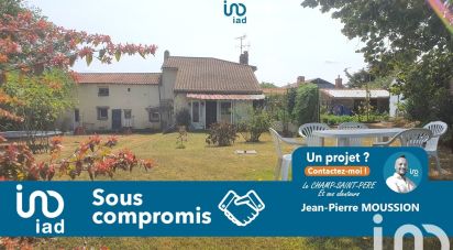 Country house 8 rooms of 151 m² in Saint-Vincent-sur-Graon (85540)