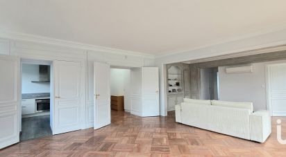 Appartement 4 pièces de 100 m² à Saint-Étienne (42000)