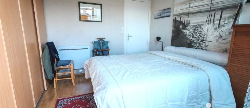 Appartement 2 pièces de 48 m² à Bordeaux (33000)