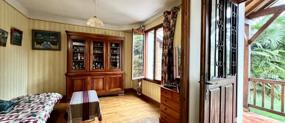 House 7 rooms of 172 m² in Neuilly-sur-Marne (93330)